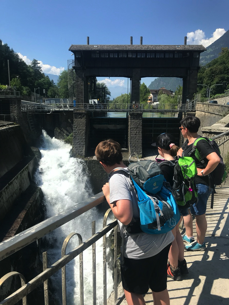 Ein Stauwerk ist auch immer ein Staunwerk