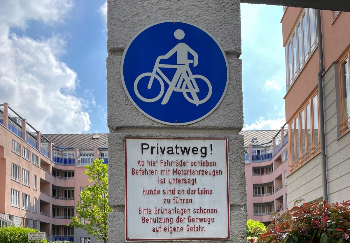 Alles ist verboten (7)