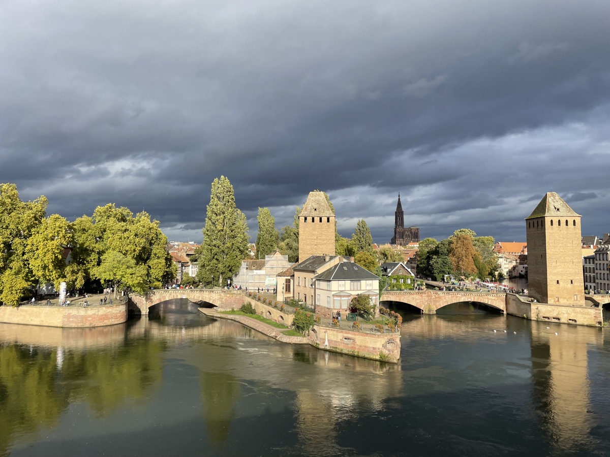 https://www.bielinski.de/media/pages/blog/2025/12/strassburg-und-grenzen/b4ad7cbfff-1769892853/IMG_4809.jpeg
