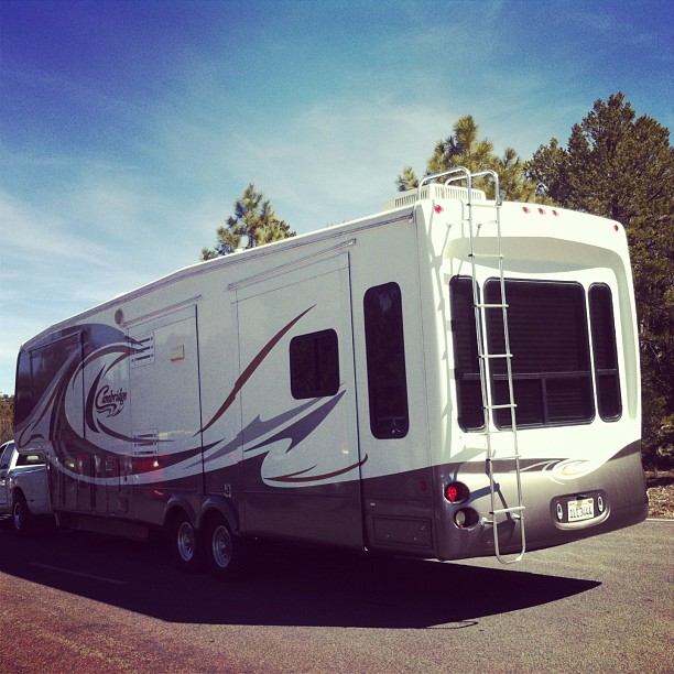 Standard-Wohnwagen (die ganzen Unglaublichkeit passt nicht in ein Instagram-Quadrat)