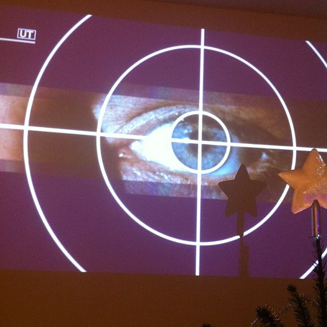 Immer die gleiche Scheisse an Weihnachten. Stern im Weg.