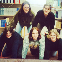 1996. Als die Menschenpyramide noch pc war.