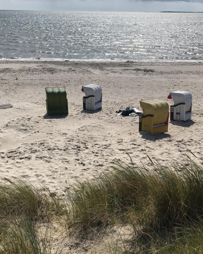 Tag 10: Kleine Radrunde auf F&ouml;hr.  Erst mal Regenschauer abwarten, dann ein bisschen f&ouml;hrd&uuml;nisieren.