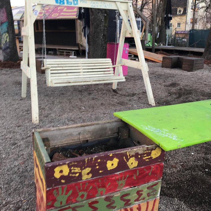 Am Giesinger Gr&uuml;nspitz lauf ich regelm&auml;&szlig;ig vorbei. Fr&uuml;her war hier ein Gebrauchtwagenh&auml;ndler. Jetzig