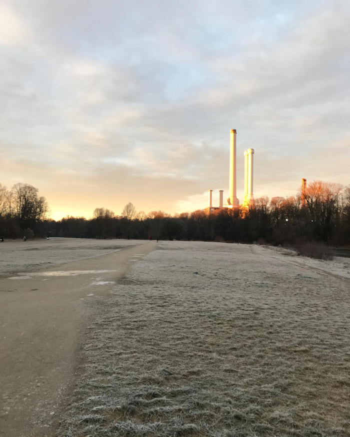 Moin M&uuml;nchen (&bdquo;M&uuml;nchen leuchtet&ldquo; @gdelling )