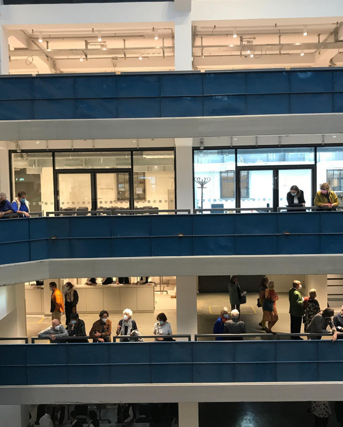 Generalprobe in der neuen Isarphilharmonie im. F&uuml;r M&uuml;nchner Verh&auml;ltnisse viel unfertiger Indust